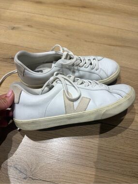 Veja White Leather Low-Top Sneakers with Cream Suede V